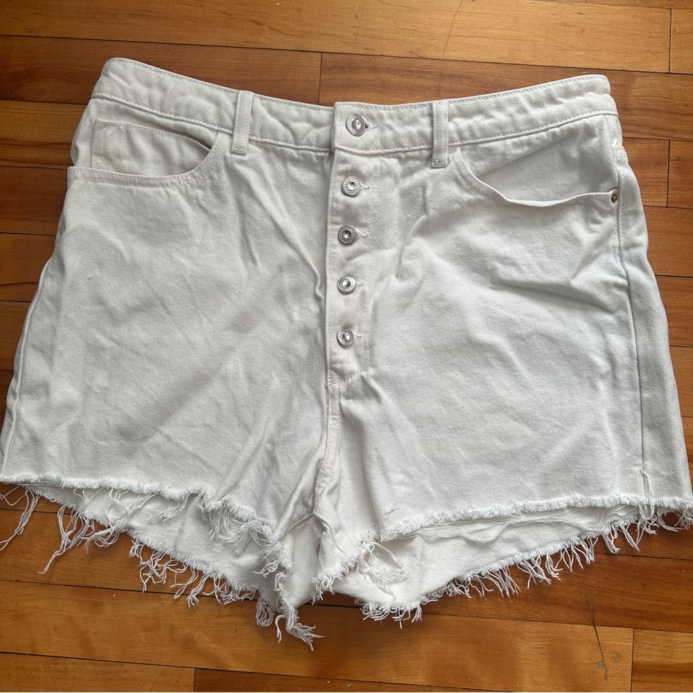 Zara White Button-Up Jean Shorts